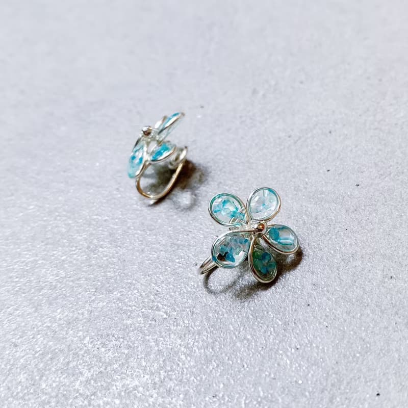YLANG【采花 】一體成型貼耳款Swarovski/藝術銅線(無痛耳夾/鋼針