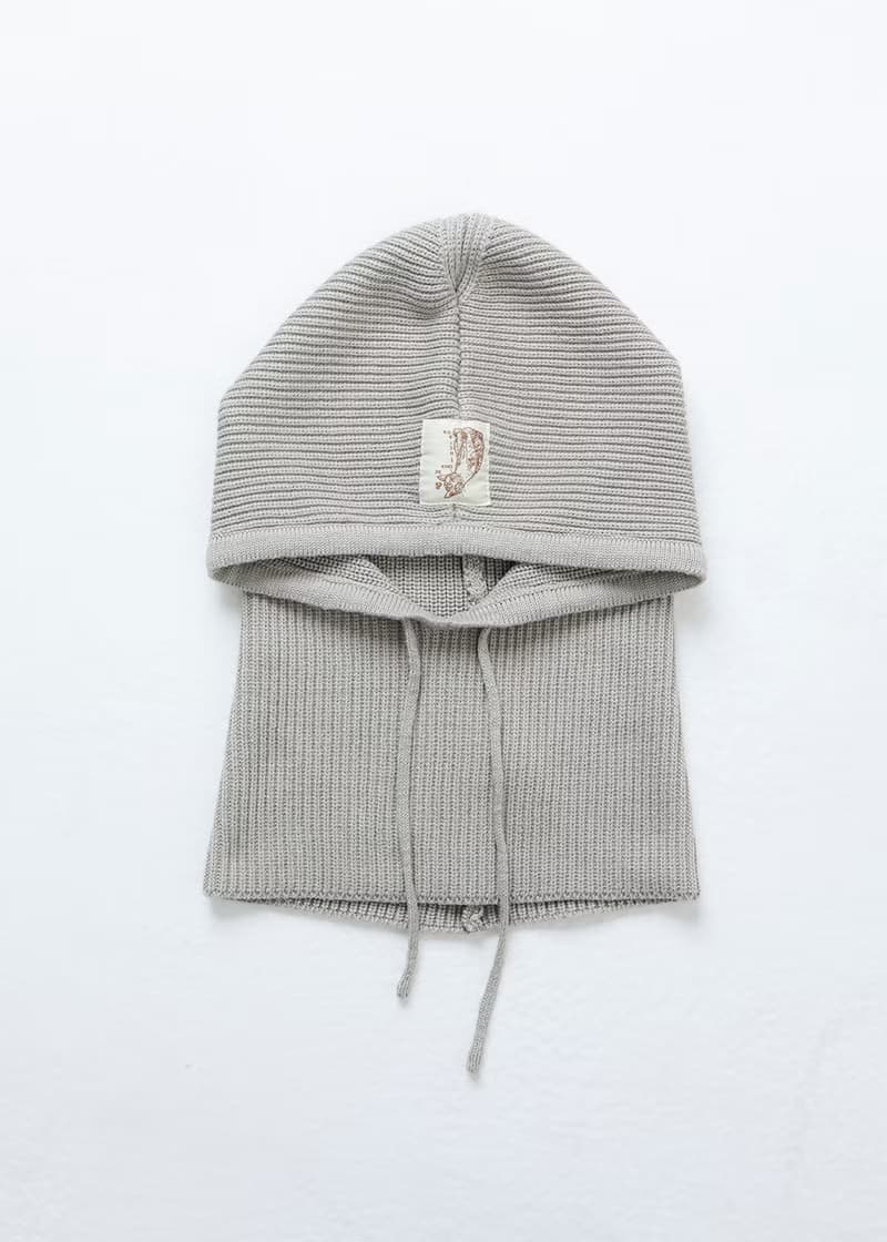 妝點一體連帽細織紋圍脖