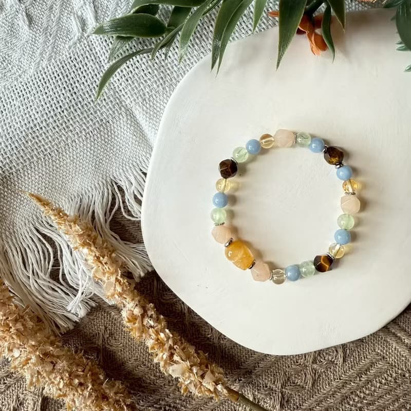 小清新黃兔毛貔貅彈性手鍊