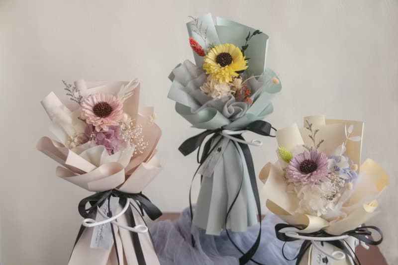 畢業小花束 多巴胺夏日畢業花束 單朵向日葵 三色可選