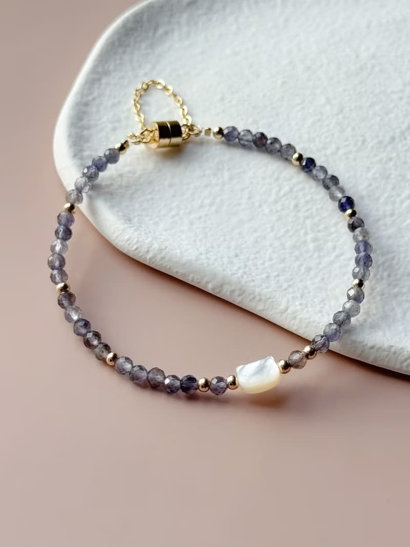 貝殼小貓咪水晶手鍊 | 堇青石 可愛磁石扣設計 | 療癒系貓咪飾品