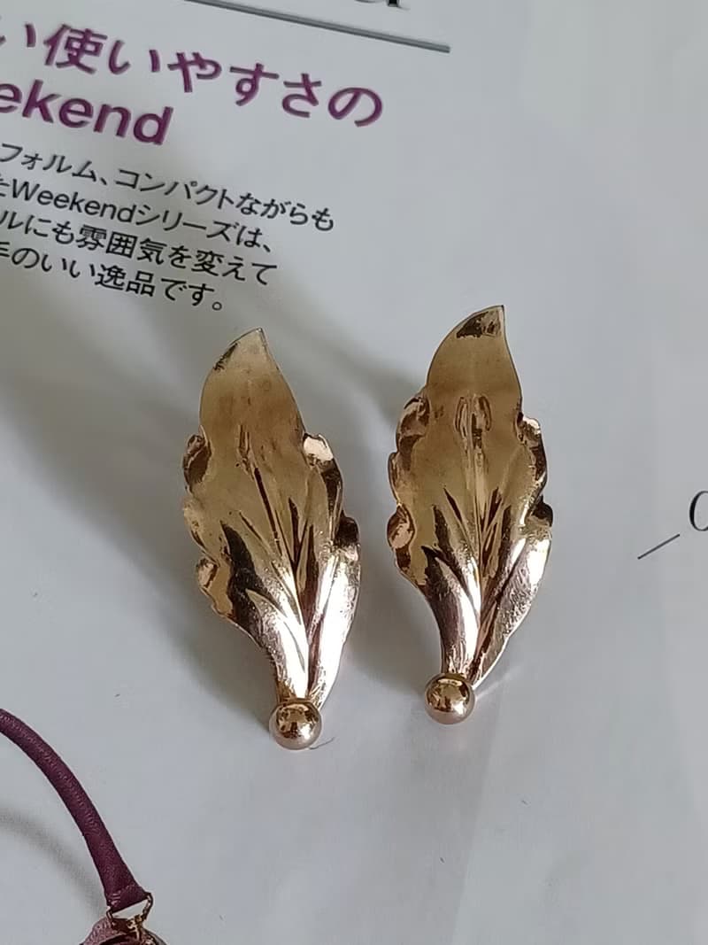 vintage jewelry 古董 krementz 14k鍍金葉狀 夾式耳環