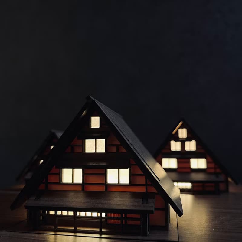 【木屋小夜燈-三連合掌】床頭燈/桌面擺件/合掌村/原創設計/USB/L