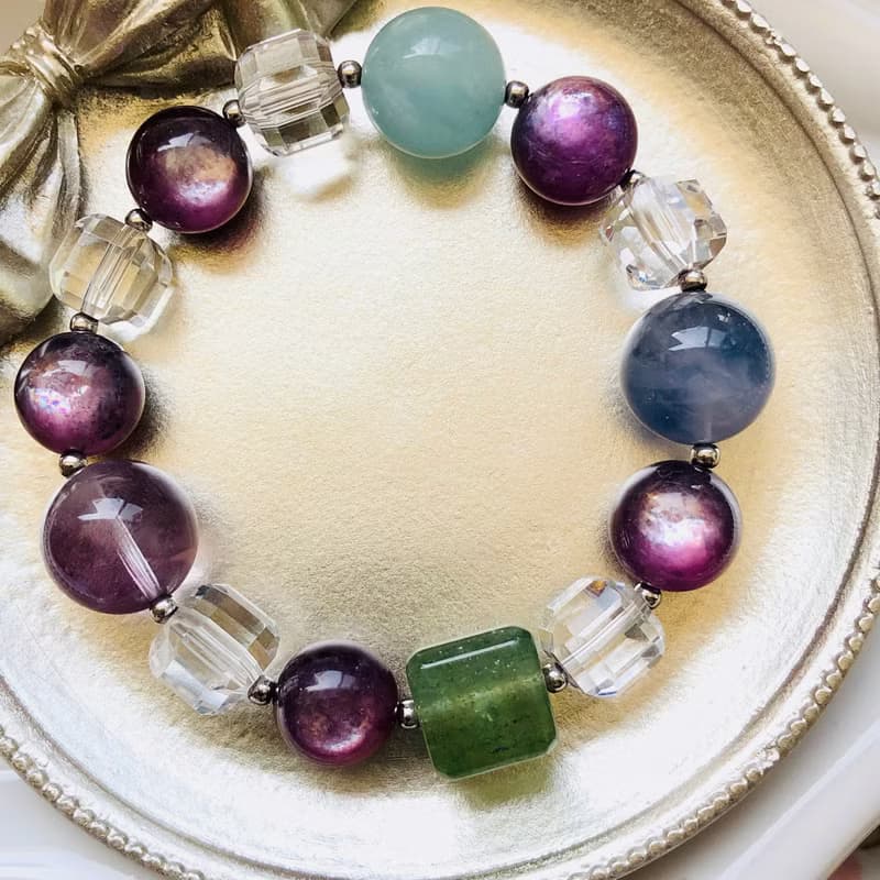 ITS-B641【星光綠草莓晶・白水晶・海藍寶】天然石水晶手鍊手環