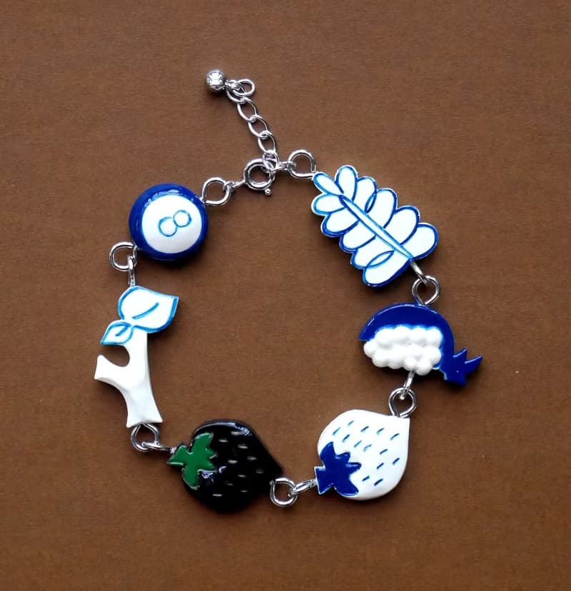 ブルーフルーツブレスレット