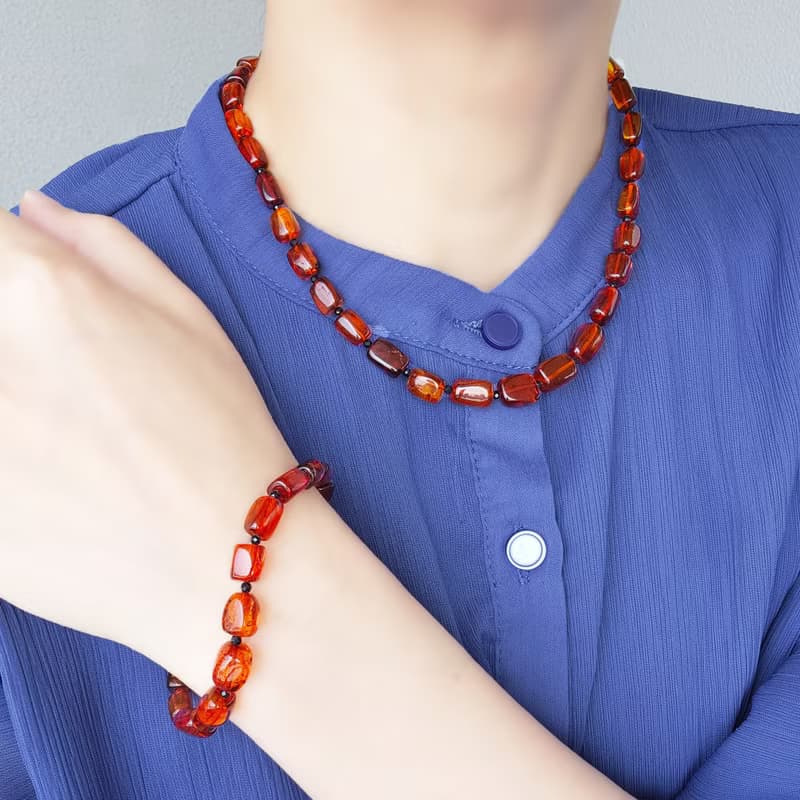 バルト海天然琥珀の一連ブレスレット　火輪　かりん