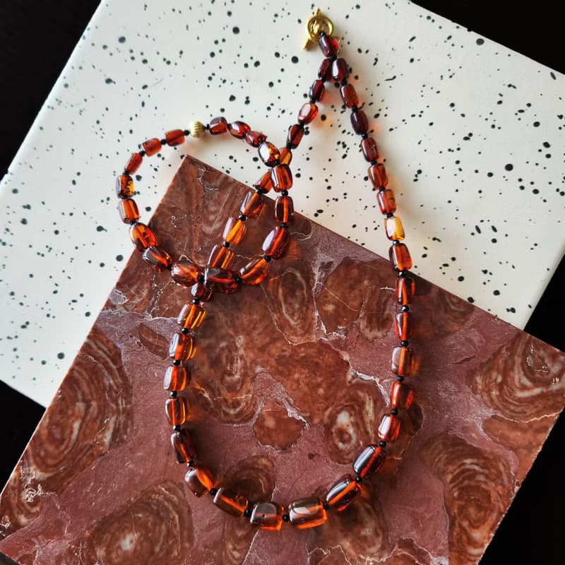 バルト海天然琥珀の一連ブレスレット　火輪　かりん