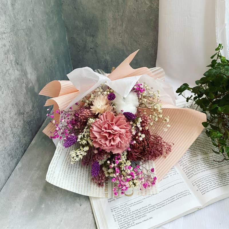 【擴香康乃馨花束】母親節花束|乾燥花束|永生花束|五色|快速出貨