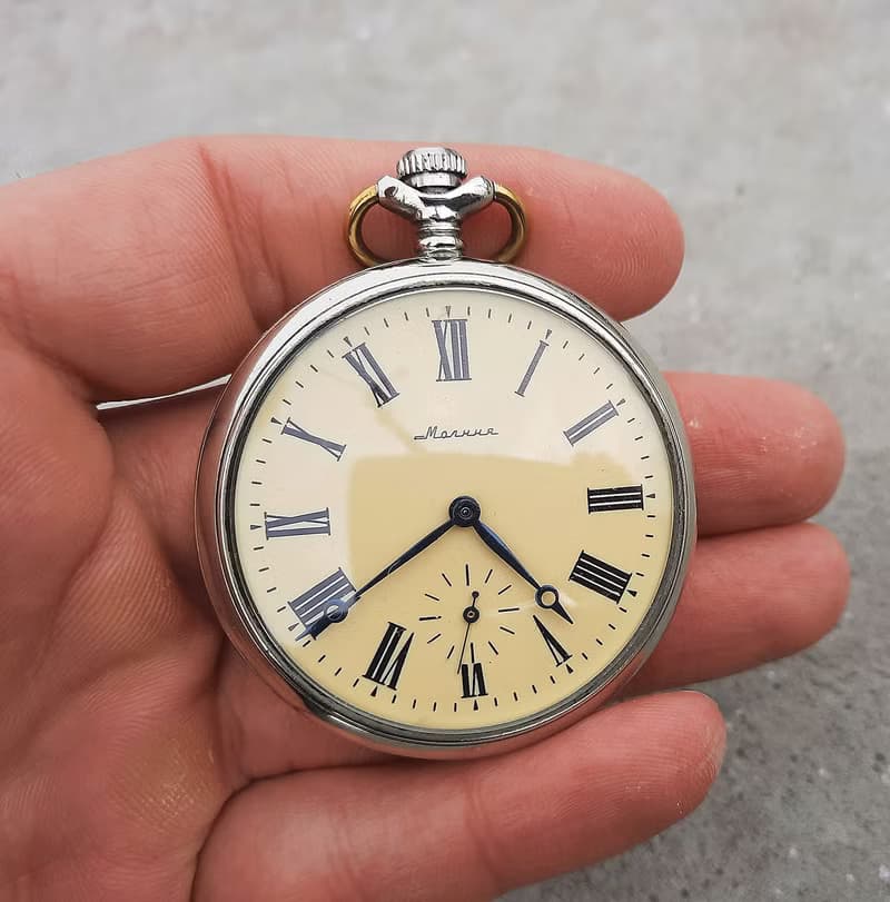 Molnija 3602 Roman dial Soviet pocket watch – mechanic Russian watch 1970s