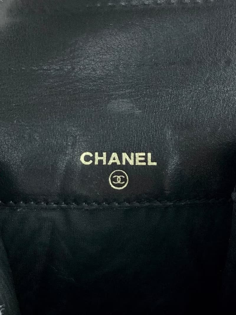 【 日本直送　名牌中古包 】CHANEL シャネル コインケース ブラック ココマーク キャビアスキン vintage ヴィンテージ オールド zmnjmp
