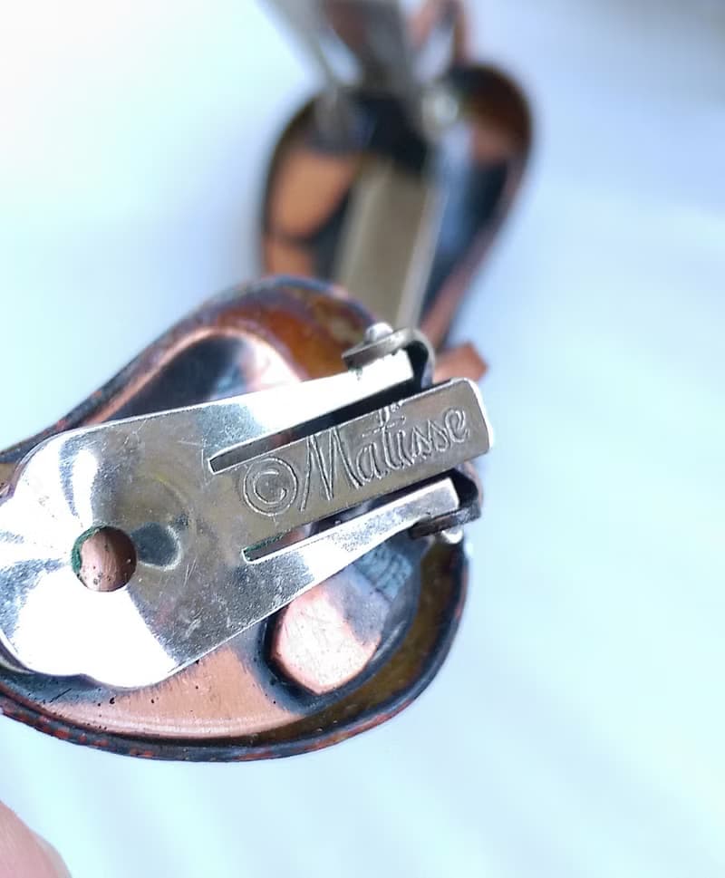 Vintage Jewelry 西洋古董飾品 MATISSE Renoir 心形葉 夾式耳環