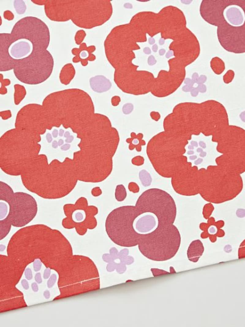 Finnish Flower Bouquet Place Mat
