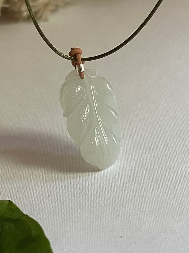 葉子翡翠吊墜項鍊 緬甸玉 無優化 天然A貨翡翠 白冰膠潤