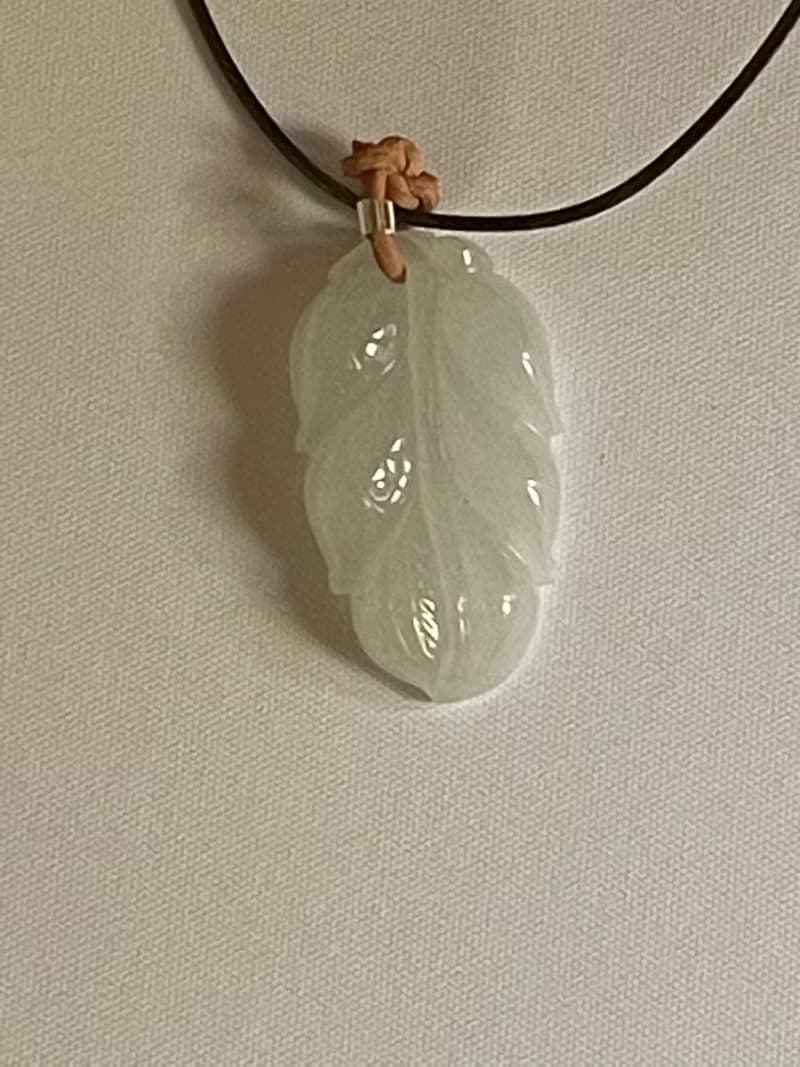 葉子翡翠吊墜項鍊 緬甸玉 無優化 天然A貨翡翠 白冰膠潤