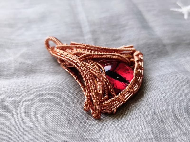 【熾焰龍之瞳】吊墜/玻璃 /黃銅/金屬線纏繞/情人節禮物