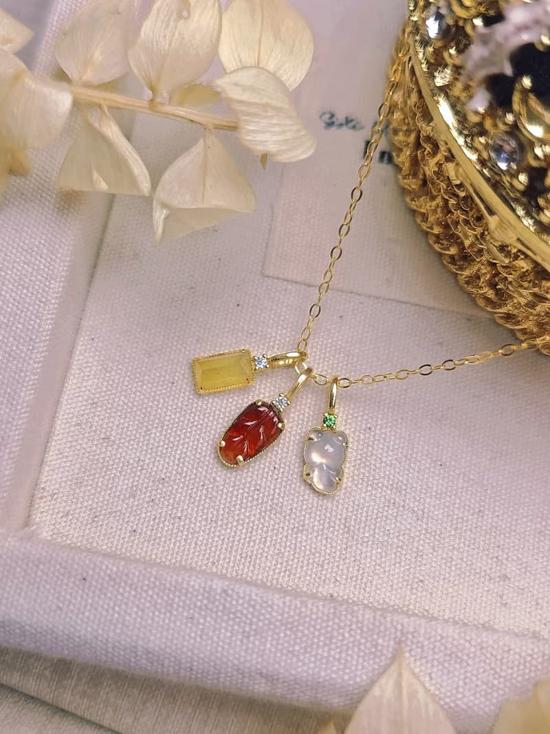超值•招財•感情|純18k真金真鑽吊墜|緬甸A貨翡翠切割葉子金魚