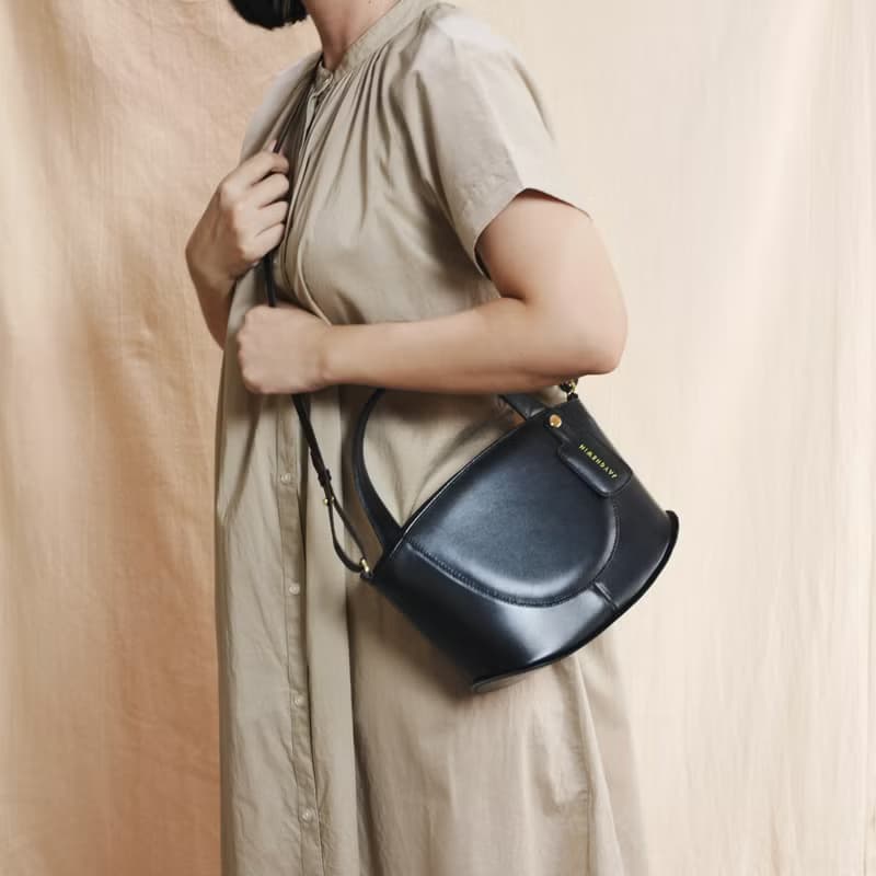 真皮 水桶包 Merry Bucket Tote - Black