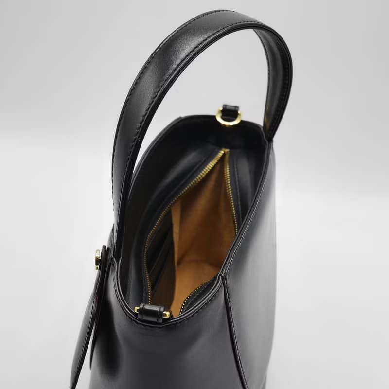 真皮 水桶包 Merry Bucket Tote - Black