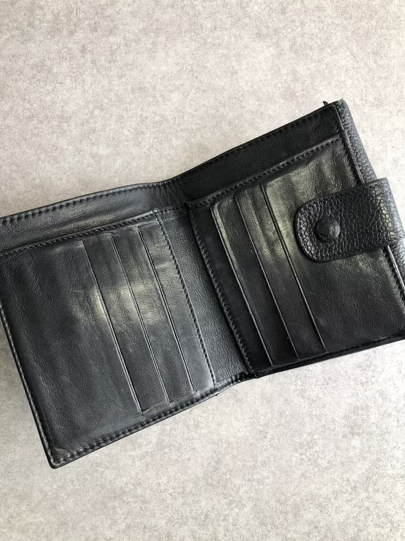 【 日本直送　名牌中古包 】CHANEL シャネル 財布 ブラック ココマーク レザー 2つ折り vintage ヴィンテージ オールド twdca6