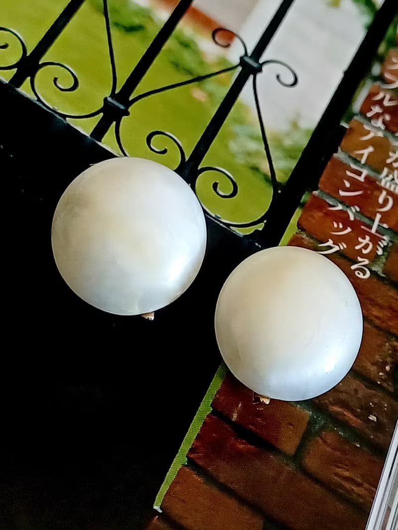 vintage jewelry Trifari 簡約珍珠白球形 夾式耳環
