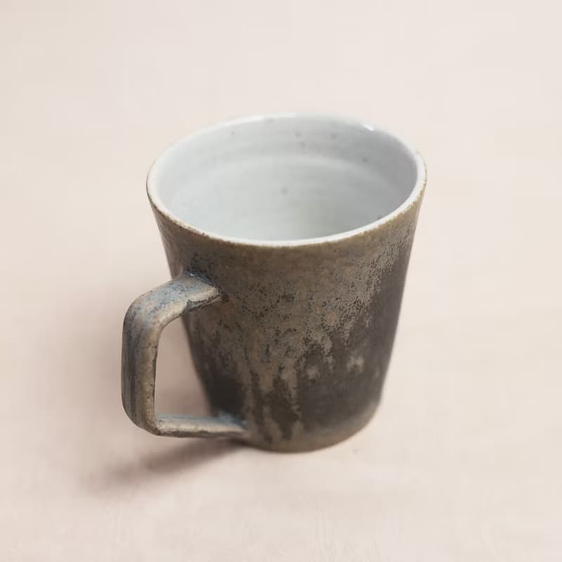 明芽窯 l 柴燒灰釉雙色咖啡杯 把杯 陶器 馬克杯 陶杯 T