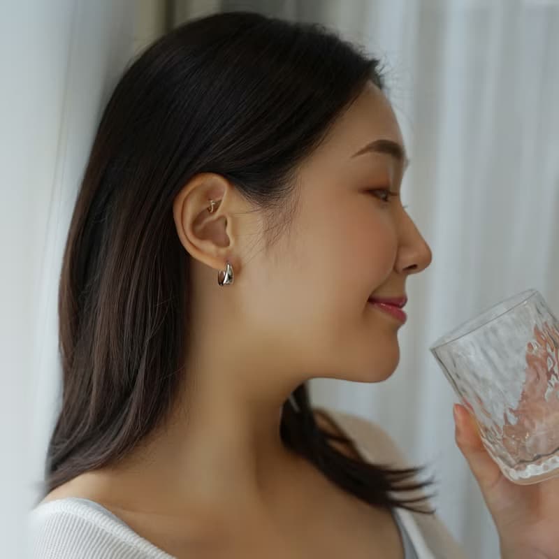 質感光澤弧面水滴耳環 925純銀鍍白k 圓圈易扣耳環
