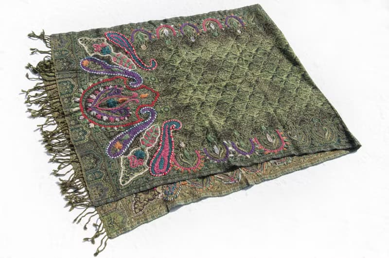羊絨毯 刺繡毛毯 羊毛蓋毯 保暖披肩 針織 刺繡羊毛披肩/針織蓋毯/刺繡圍巾/羊絨披巾/喀什米爾Cashmere聖誕-花
