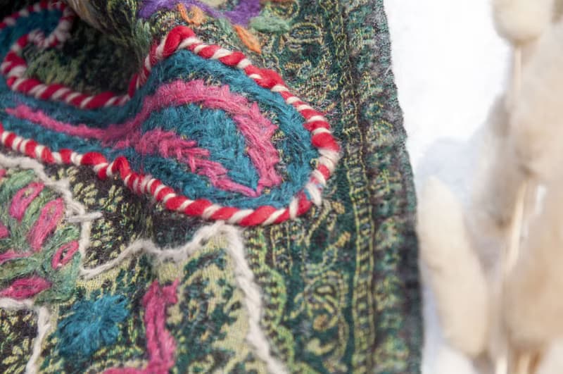 羊絨毯 刺繡毛毯 羊毛蓋毯 保暖披肩 針織 刺繡羊毛披肩/針織蓋毯/刺繡圍巾/羊絨披巾/喀什米爾Cashmere聖誕-花