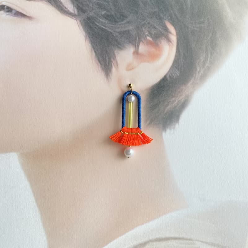 サブリエ ピアス・イヤリング【ネイビー×オレンジ】