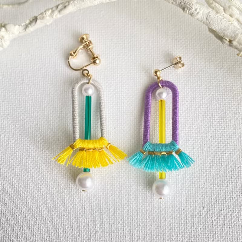 サブリエ ピアス・イヤリング【ネイビー×オレンジ】