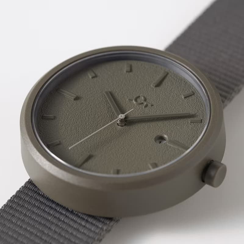 日本 YOT WATCH 40mm手錶 / 卡其色