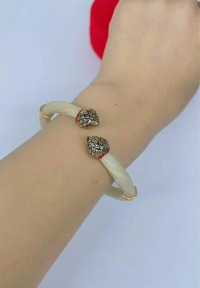 White Body Real Elephant Tail Hair Bangle Silver Enamelled Sukhothai Free Size