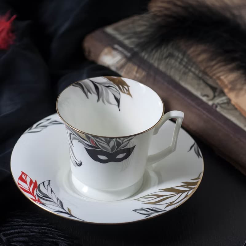 茶杯、茶具、瓷杯、餐桌布置、音乐爱好者、戏剧爱好者礼品