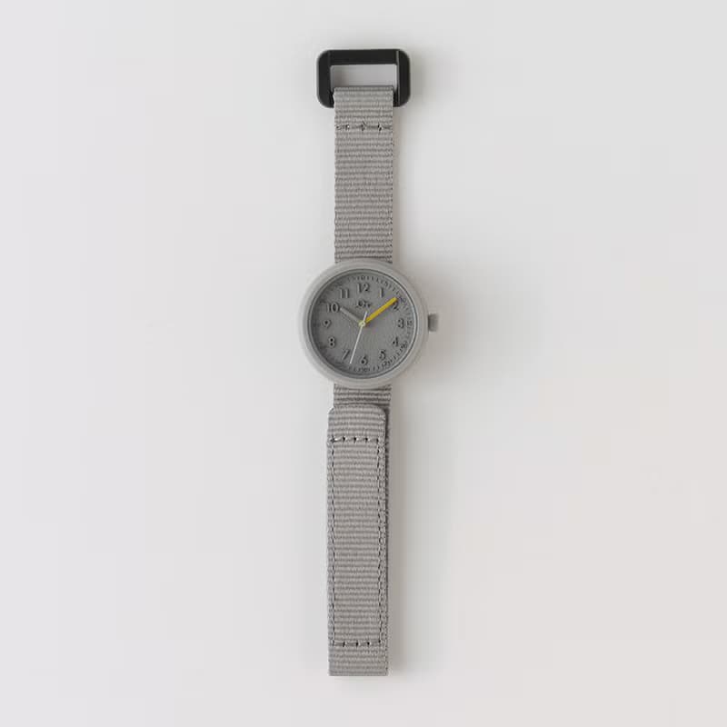 日本 YOT WATCH 兒童手錶 / 灰色