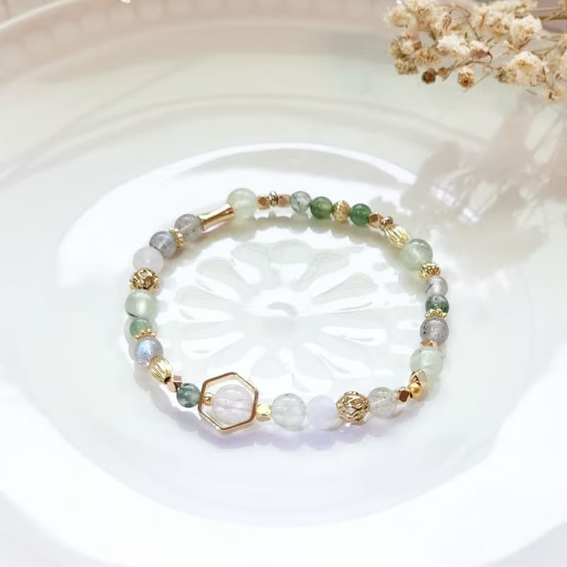 無拘的我 | 白阿賽 灰月光 白月光石 天然水晶手鍊 彈性鍊