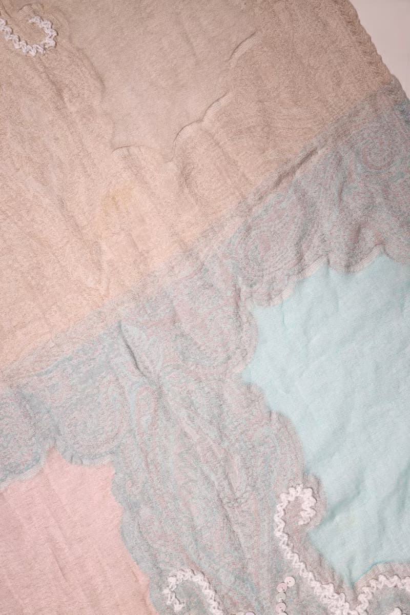 【精品禮盒】釘珠喀什米爾水煮羊毛刺繡圍巾披肩拼透紗粉嫩漸層色