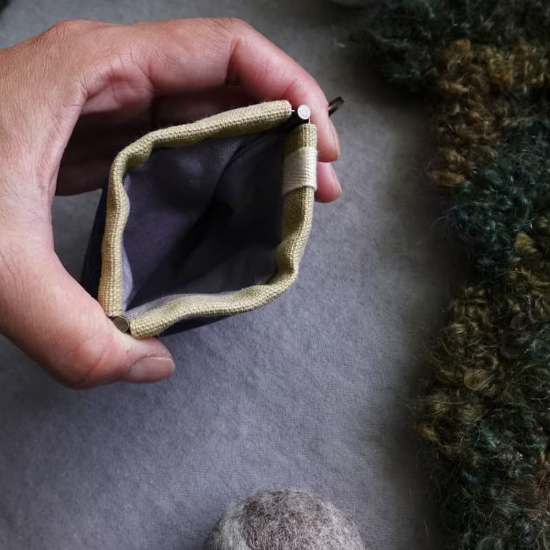 紳士口金 | 雙色款 丹寧藍 點綴奶茶杏 | 彈片口金 零錢包 收納包