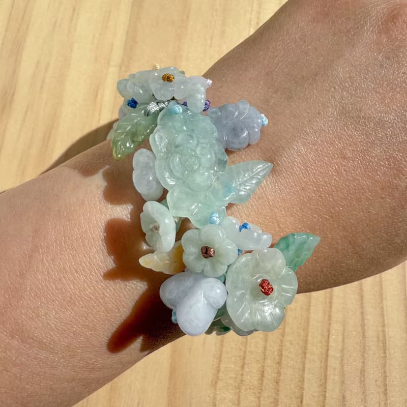 Handmade Jade Bracelet - Lotus Whisper