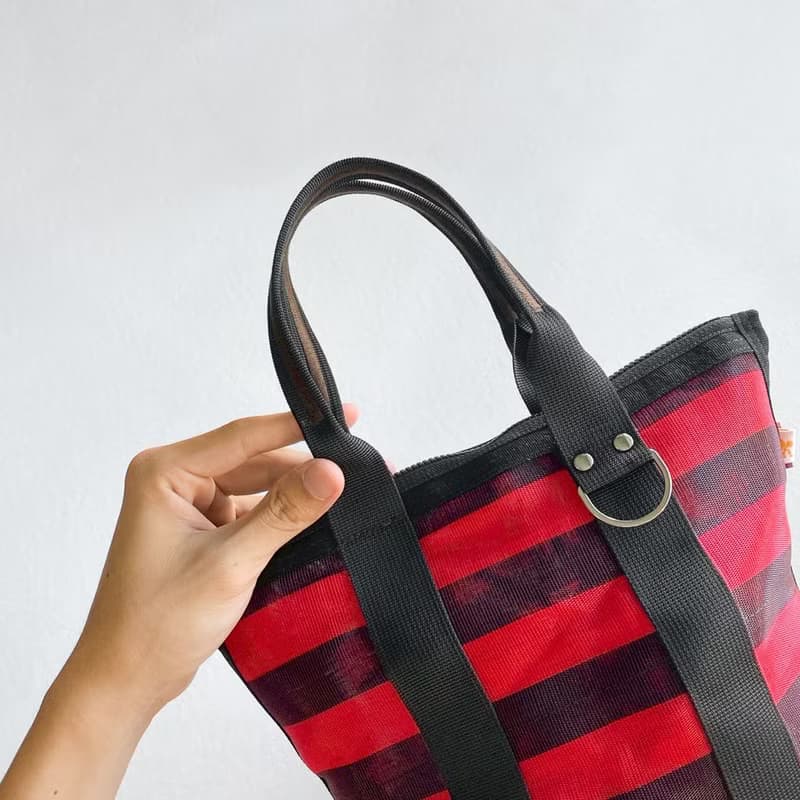 台灣LV-微笑水桶包(紅黑紋)