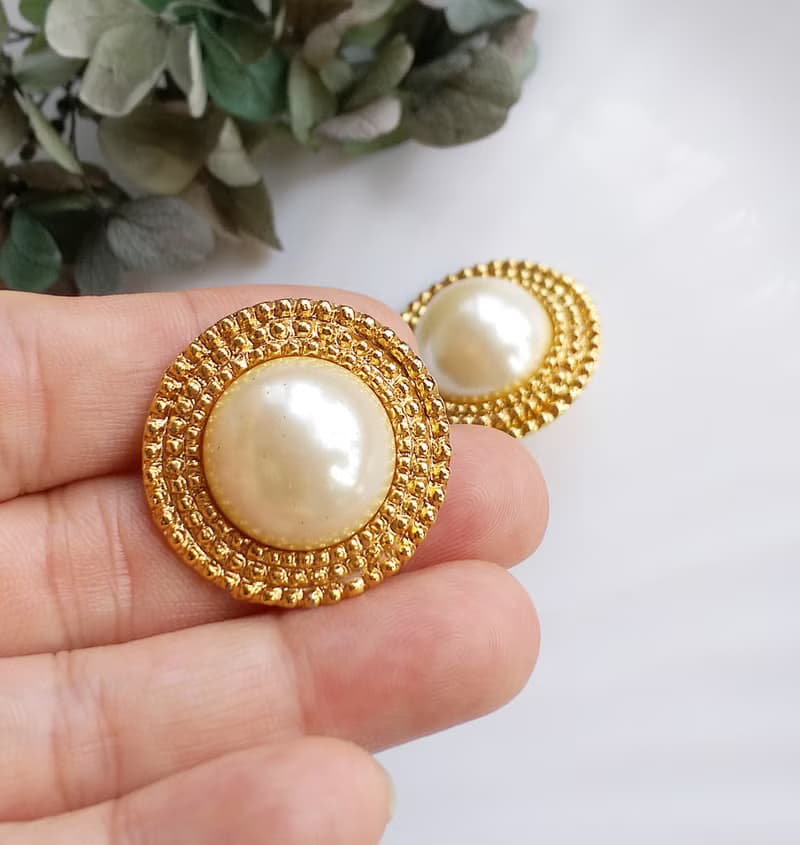 【西洋古董飾品 】金色調  優雅仿珠 金繩紋 夾式耳環