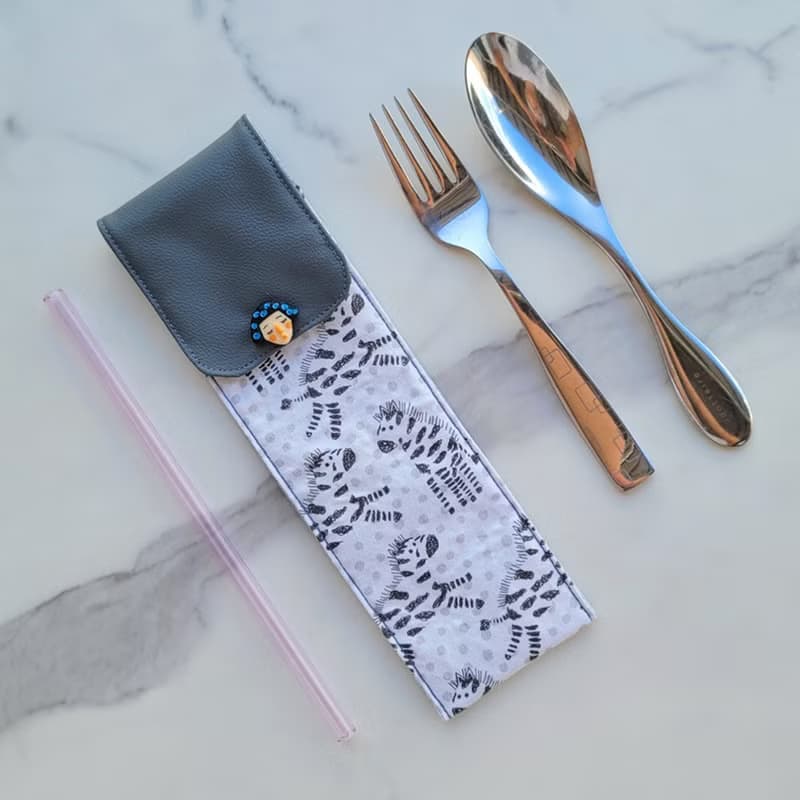 【可放22cm吸管】防水環保餐具袋 / 筆袋 親子餐具袋 黑髮琪琪