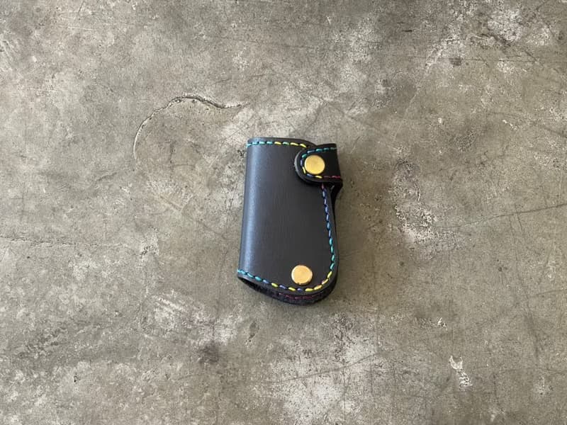 【Mini5】手工縫線汽車鑰匙包-加大款(黑色)