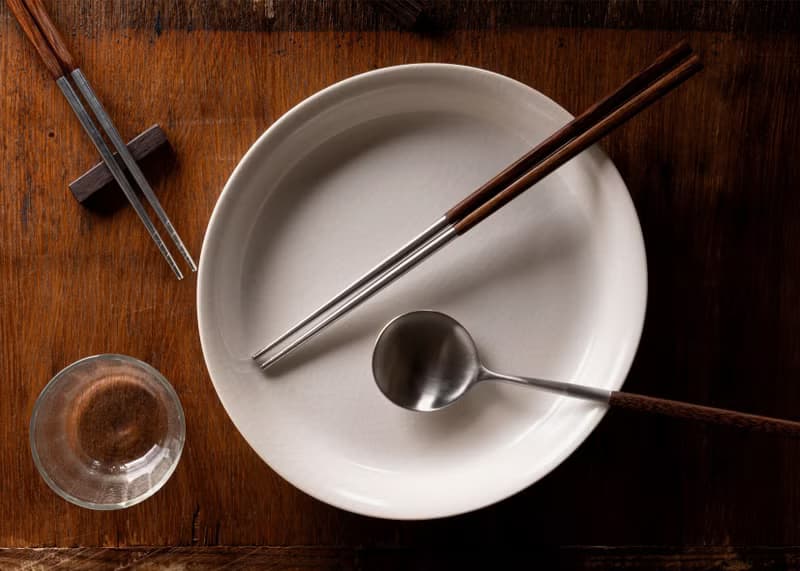 雞翅木不銹鋼湯匙(含筷架)