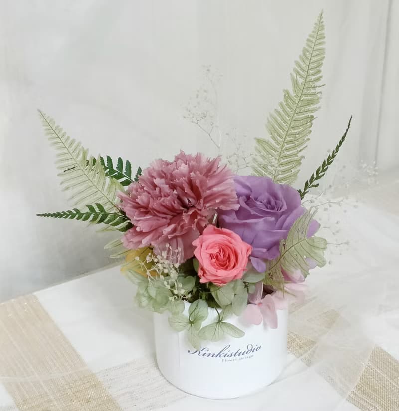 畢業花束禮物 永生康乃馨盆花 永生乾燥花情人節生日企業課程