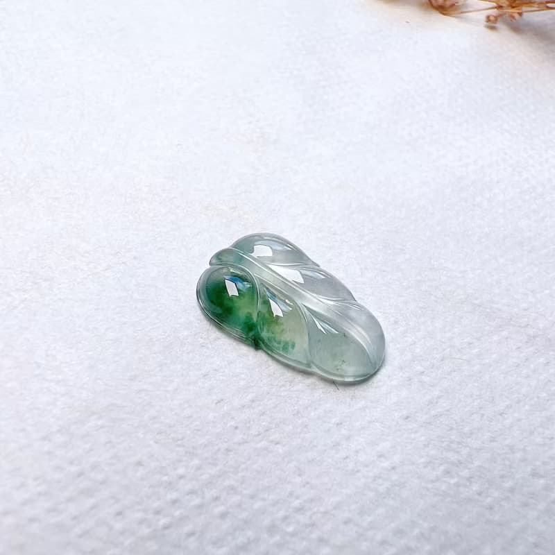 【一葉致富】高冰種飄綠花翡翠葉子 | 天然緬甸玉A貨翡翠 | 送禮