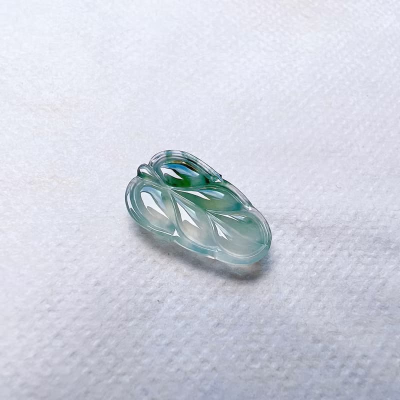 【一葉致富】高冰種飄綠花翡翠葉子 | 天然緬甸玉A貨翡翠 | 送禮