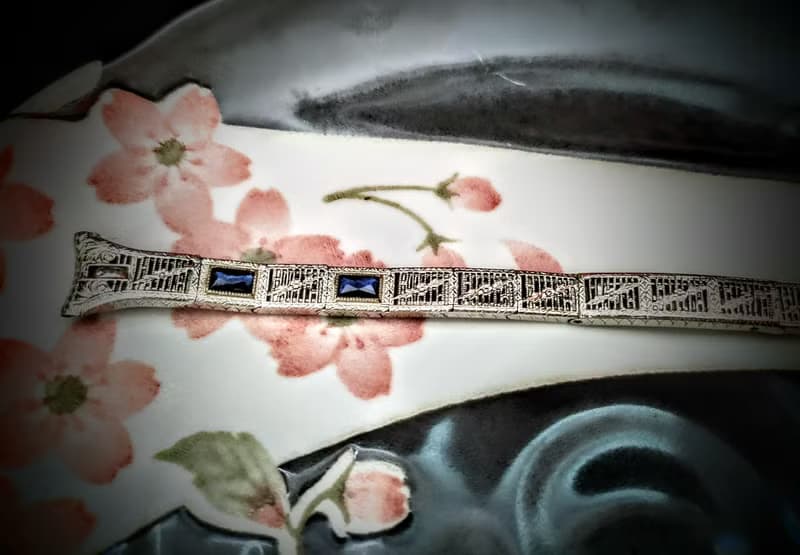 1933年 ELGIN 鍍12白K鏤刻雕花錶帶 鍍14白K錶殼