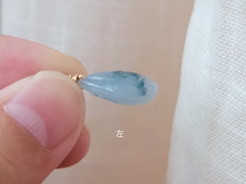 【親翠】天然翡翠 冰牛仔藍飄花杏仁果14K金皮繩鎖骨鏈　特殊題材