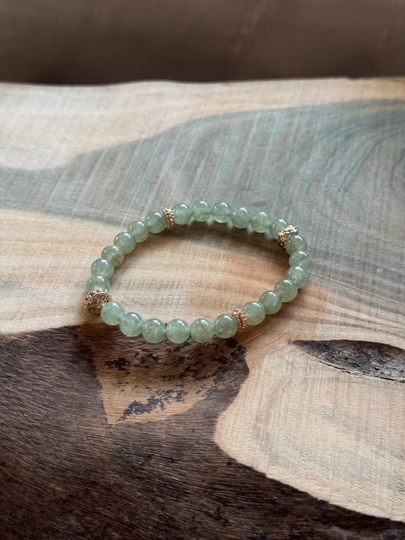 【翡翠】冰透果綠色翡翠設計手珠