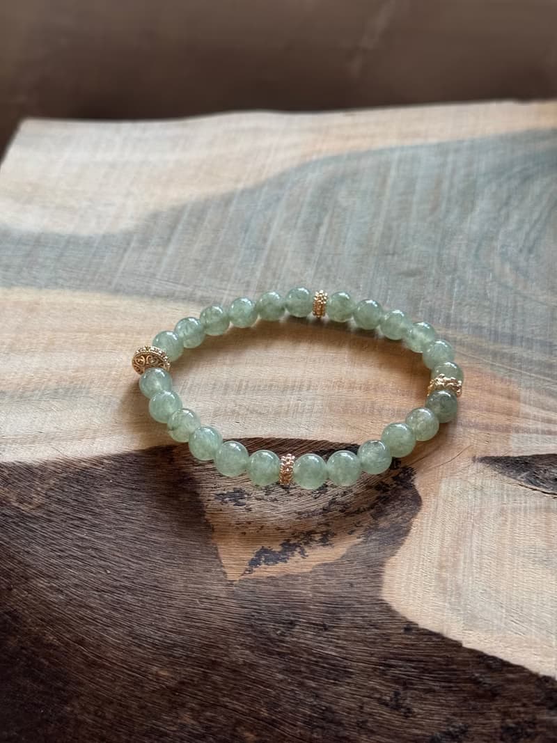 【翡翠】冰透果綠色翡翠設計手珠